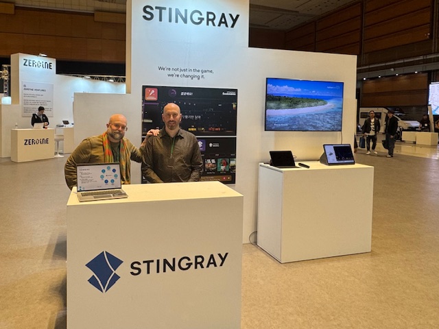 Pleos25 Stingray Booth